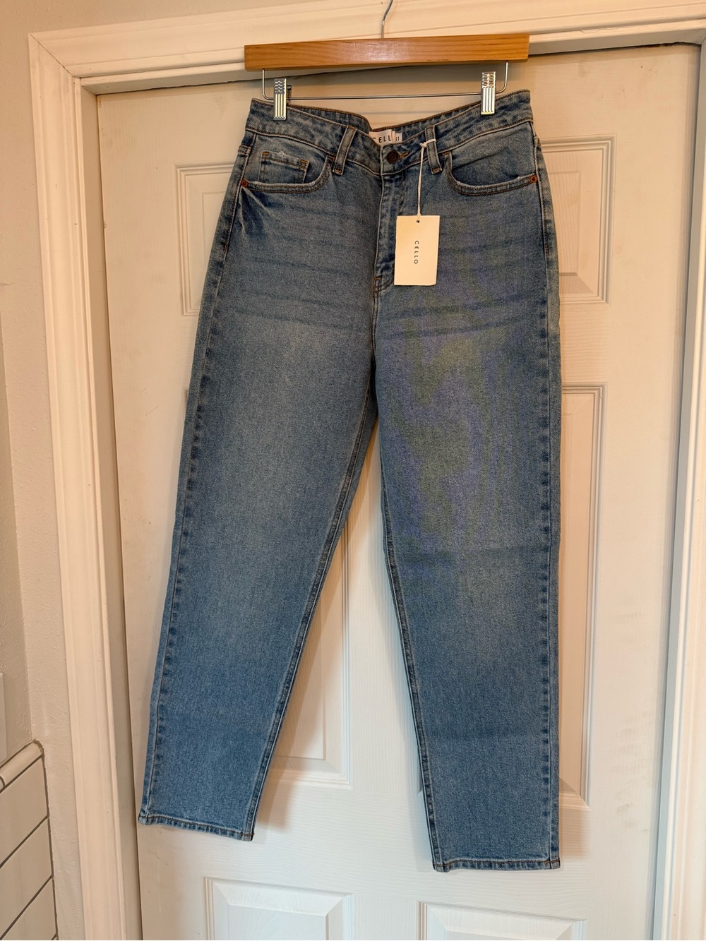 Cello High-Rise Straight Leg Jeans in Light Blue Wash